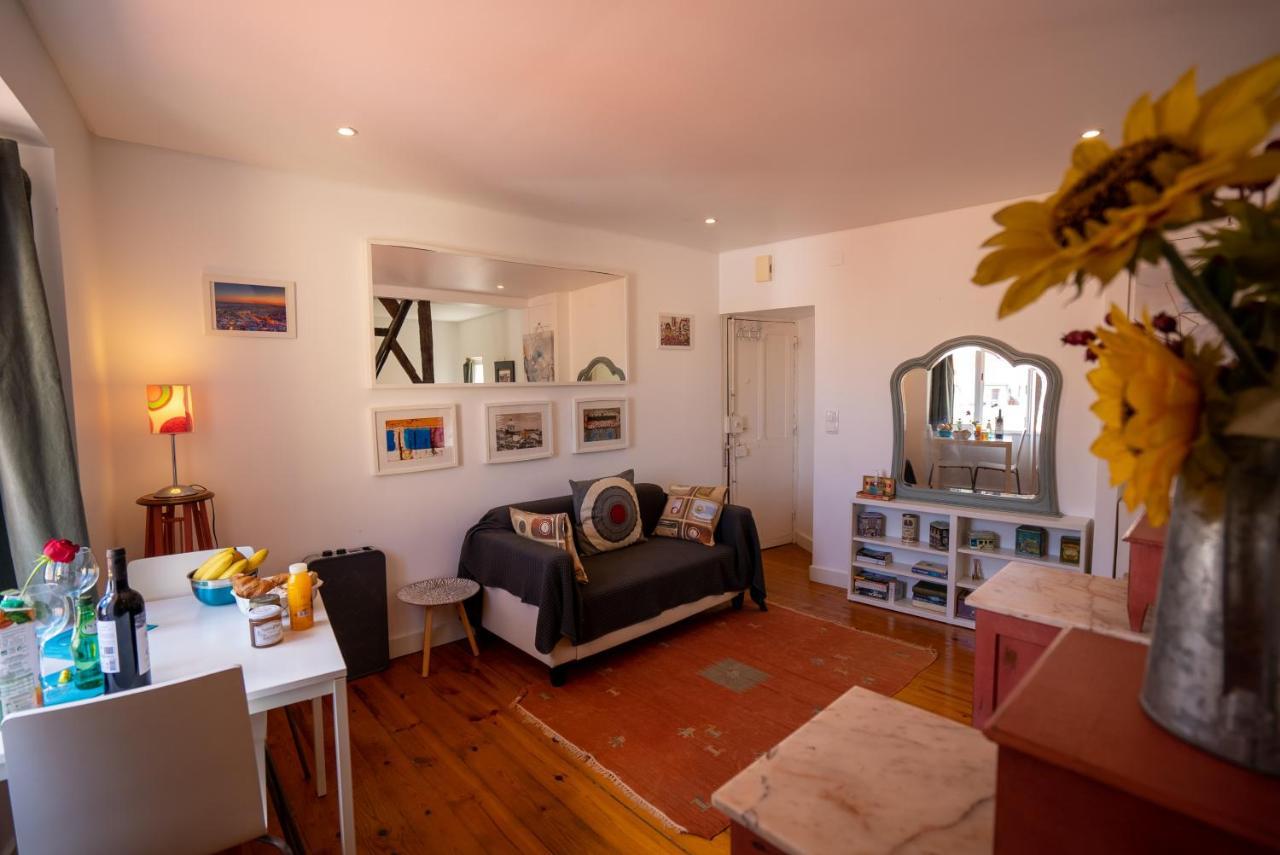 Great Apt In Historical City Center Lissabon Exterior foto